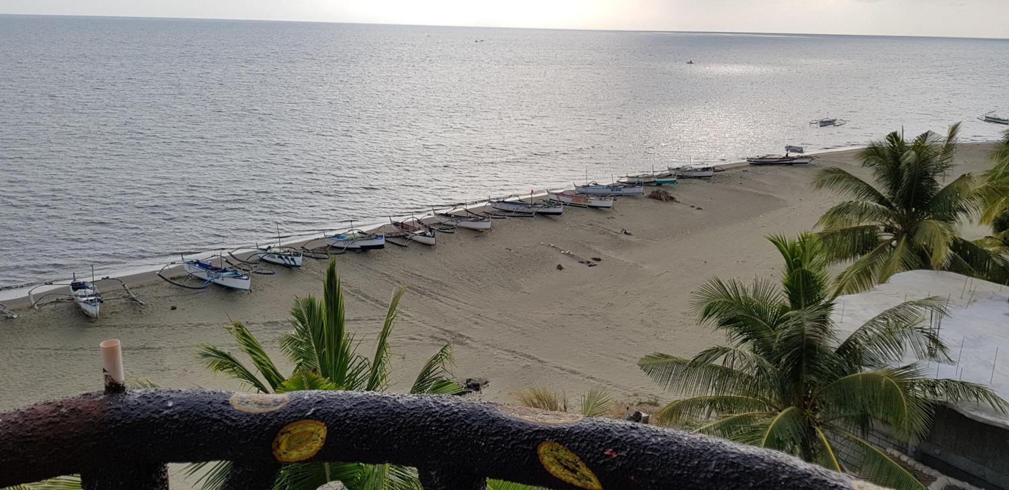 Seasun Beach Resort & Hotel Lucapon المظهر الخارجي الصورة